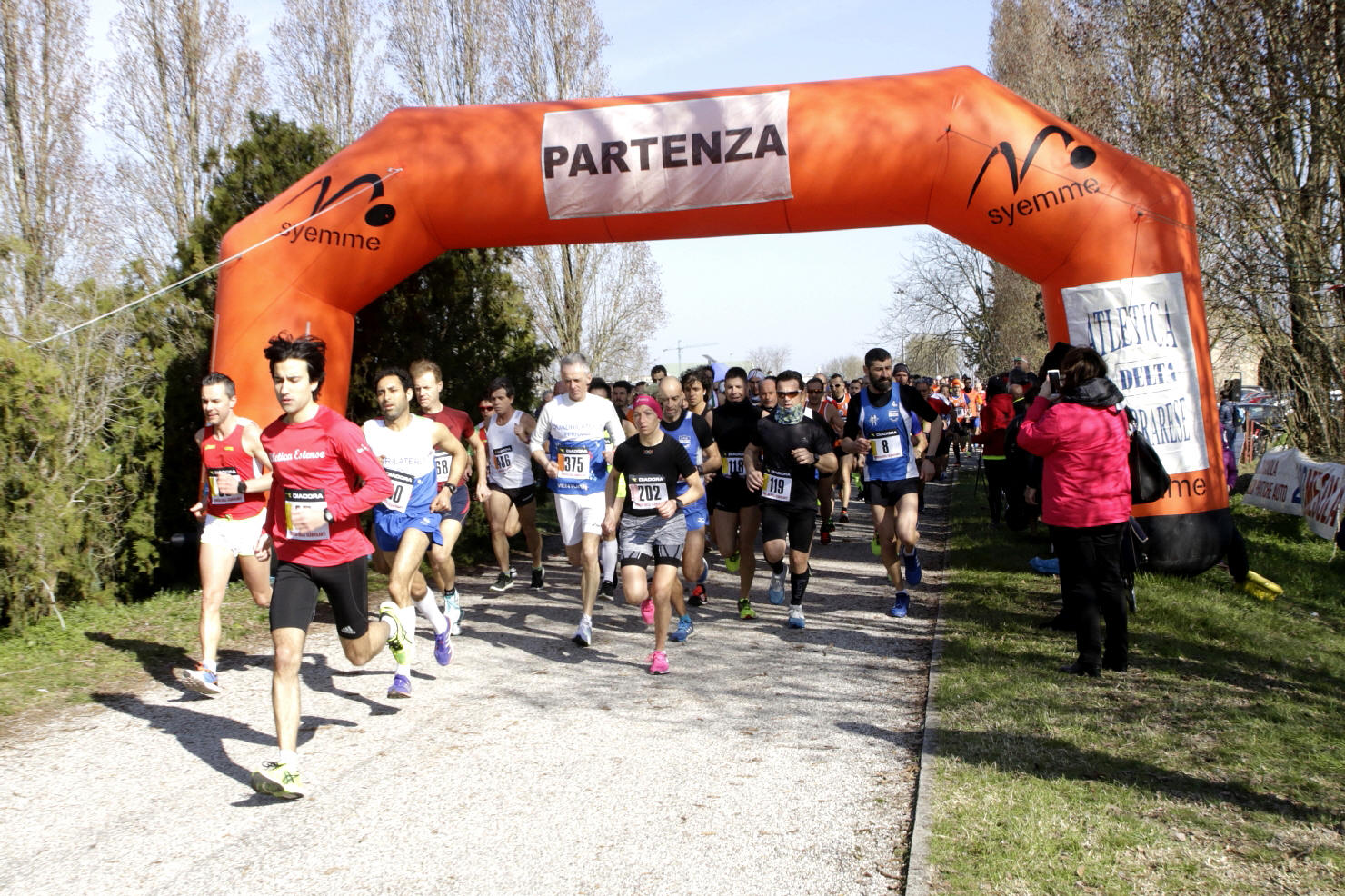 Un successo di presenze alla corrida degli scariolanti